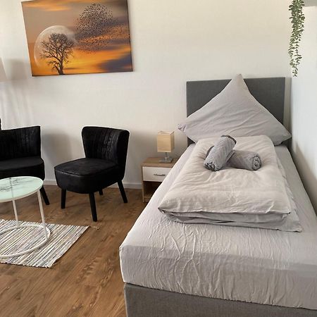 Ferienwohnung Monteurhaus Hemelingen BRE Zimmer foto
